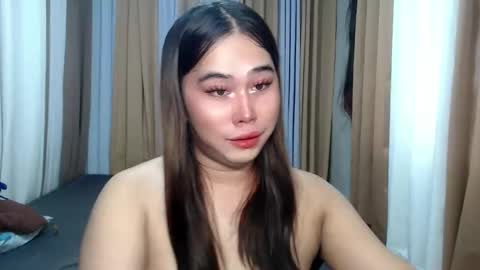 Snapshot of dreammegan chatting on October 2025 07:50:01 AM Stacy DONT FORGET TO FOLLOW ME AND THUMBS UP my wife samgrg2 online show from October 2025 07:50:01 AM