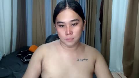 Snapshot of dreammegan chatting on October 2025 06:17:02 PM Stacy DONT FORGET TO FOLLOW ME AND THUMBS UP my wife samgrg2 online show from October 2025 06:17:02 PM