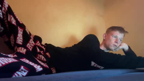 Snapshot of dreamy_devi1 chatting on April 2026 06:02:01 PM dreamy_devi1 online show from April 2026 06:02:01 PM