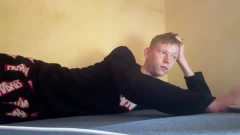 Snapshot of dreamy_devi1 chatting on April 2026 11:38:02 AM dreamy_devi1 online show from April 2026 11:38:02 AM