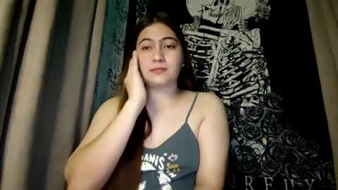 Snapshot of dreamycreamyst chatting on February 2025 12:44:02 PM dreamycreamyst online show from February 2025 12:44:02 PM