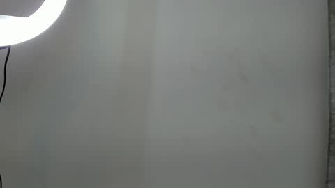 Snapshot of drekev_ chatting on December 2024 04:54:02 AM Kevin online show from December 2024 04:54:02 AM