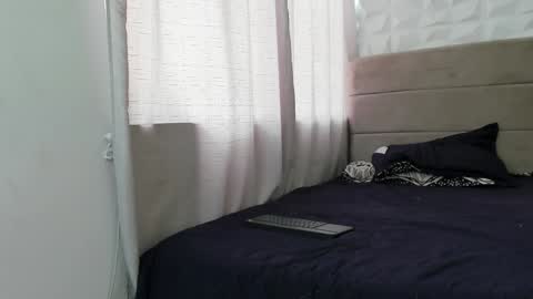 Snapshot of drekev_ chatting on December 2024 05:02:01 PM Kevin online show from December 2024 05:02:01 PM