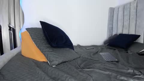 Snapshot of drekev_ chatting on September 2025 08:31:01 PM Kevin online show from September 2025 08:31:01 PM