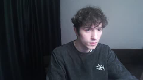 Snapshot of dress_air chatting on April 2026 01:58:02 PM Air online show from April 2026 01:58:02 PM