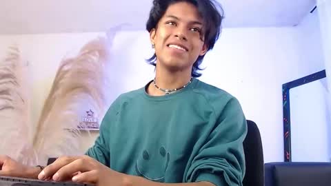 Snapshot of dreyk20 chatting on September 2025 03:35:02 PM Dreyk online show from September 2025 03:35:02 PM