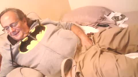 Snapshot of drfeelgood777 chatting on October 2025 04:01:02 AM Dr. Feelgood online show from October 2025 04:01:02 AM