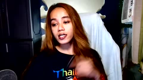 Adriana Lovely online show from July 2026 10:17:01 PM