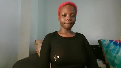 Kimberly online show from November 2025 04:25:01 PM