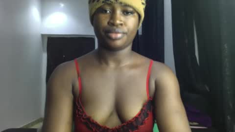 Snapshot of dripping_luna chatting on December 2024 06:02:02 PM dripping_luna online show from December 2024 06:02:02 PM