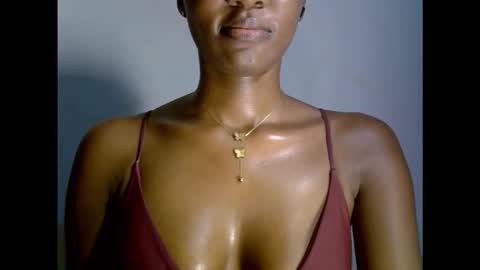 Snapshot of drippingpussy__ chatting on November 2025 06:55:02 PM drippingpussy__ online show from November 2025 06:55:02 PM