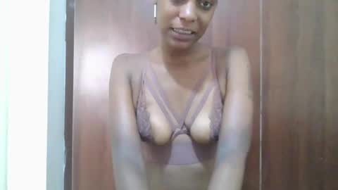 drippingqueenxoxo online show from April 2026 02:36:02 PM