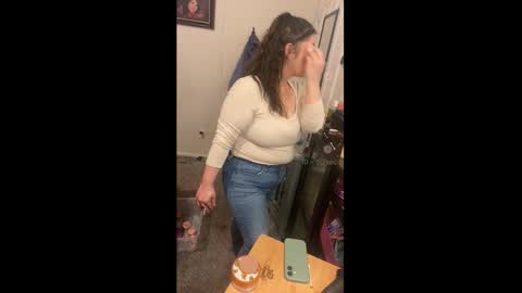 Snapshot of drippykitty888 chatting on December 2025 07:53:02 PM Drippy kitty online show from December 2025 07:53:02 PM