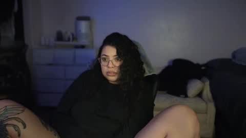 Snapshot of drizzypeach602 chatting on December 2024 07:08:01 AM Drizzypeach602 online show from December 2024 07:08:01 AM