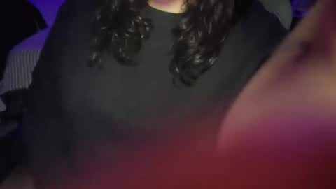 Snapshot of drizzypeach602 chatting on September 2025 01:40:01 AM Drizzypeach602 online show from September 2025 01:40:01 AM