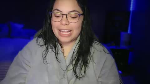 Snapshot of drizzypeach602 chatting on September 2025 05:08:01 AM Drizzypeach602 online show from September 2025 05:08:01 AM