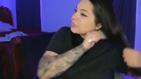 Snapshot of drizzypeach602 chatting on November 2025 04:03:02 AM Drizzypeach602 online show from November 2025 04:03:02 AM