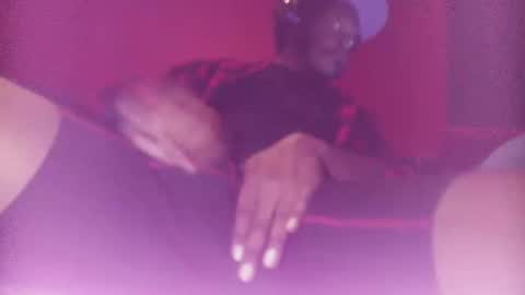 Snapshot of drkmelanin chatting on October 2025 04:48:01 AM B1GW1LLYDAGOAT online show from October 2025 04:48:01 AM