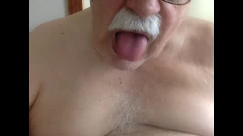 drnick069 online show from December 2025 03:40:02 PM