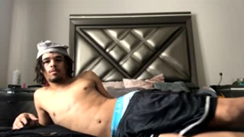 2xTheTrouble online show from December 2025 05:33:02 PM