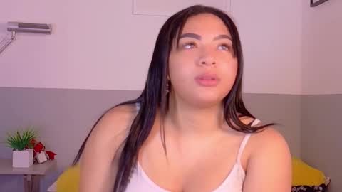 Snapshot of drooling4daddy chatting on January 2026 01:04:02 PM drooling4daddy online show from January 2026 01:04:02 PM