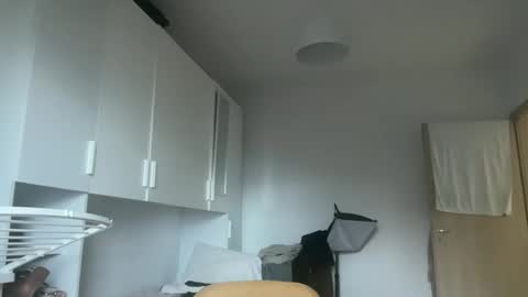 Snapshot of drresa chatting on January 2026 06:37:02 AM Dr. Resa online show from January 2026 06:37:02 AM