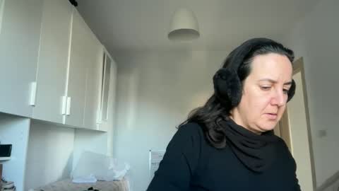 Snapshot of drresa chatting on January 2026 11:26:01 AM Dr. Resa online show from January 2026 11:26:01 AM