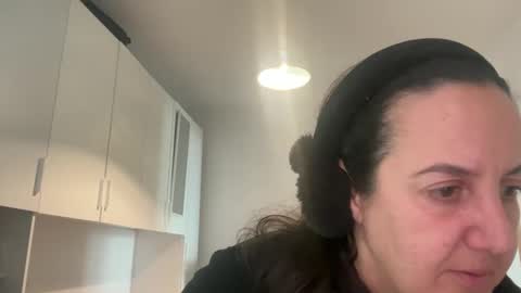 Snapshot of drresa chatting on February 2026 10:47:02 AM Dr. Resa online show from February 2026 10:47:02 AM