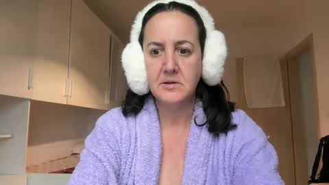 Snapshot of drresa chatting on February 2026 06:21:02 AM Dr. Resa online show from February 2026 06:21:02 AM