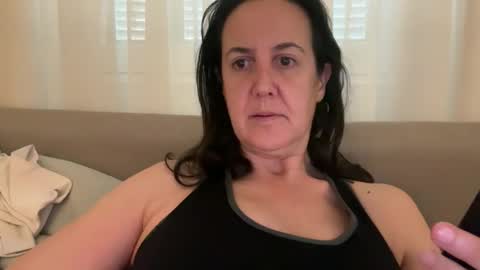 Snapshot of drresa chatting on February 2026 07:40:01 AM Dr. Resa online show from February 2026 07:40:01 AM