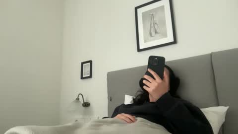 Dr. Resa online show from March 2026 06:17:01 AM