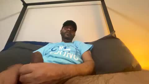 Snapshot of drspunkalott chatting on December 2024 11:13:02 PM drspunkalott online show from December 2024 11:13:02 PM