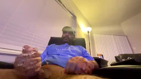 Snapshot of drspunkalott chatting on February 2025 04:21:01 AM drspunkalott online show from February 2025 04:21:01 AM