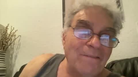 Snapshot of drtony4u222 chatting on December 2024 03:20:01 AM DrTony4u222100 online show from December 2024 03:20:01 AM