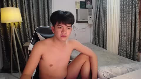 Snapshot of drumsthick chatting on January 2025 05:59:01 PM Arch online show from January 2025 05:59:01 PM