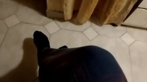 Snapshot of dthedog12 chatting on October 2025 12:15:02 AM dthedog12 online show from October 2025 12:15:02 AM