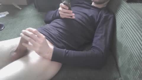 Snapshot of du127 chatting on December 2025 12:54:01 PM du127 online show from December 2025 12:54:01 PM