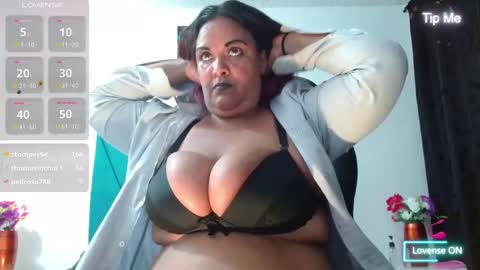 Dubraska  online show from February 2025 08:24:01 PM