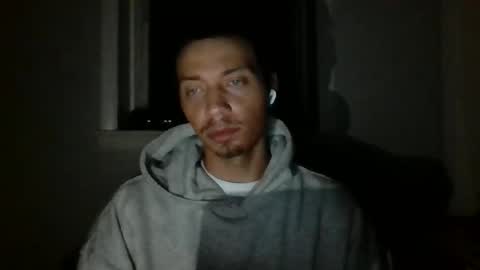 Snapshot of dubz07 chatting on December 2025 06:41:02 AM dubz07 online show from December 2025 06:41:02 AM