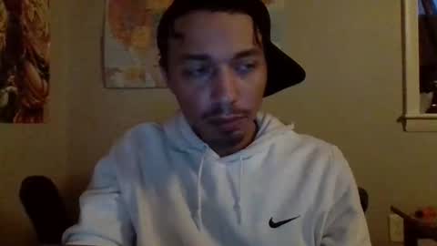 Snapshot of dubz07 chatting on December 2025 06:48:01 PM dubz07 online show from December 2025 06:48:01 PM