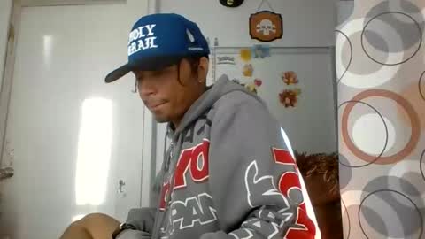 Snapshot of dubz07 chatting on June 2026 10:43:02 AM dubz07 online show from June 2026 10:43:02 AM