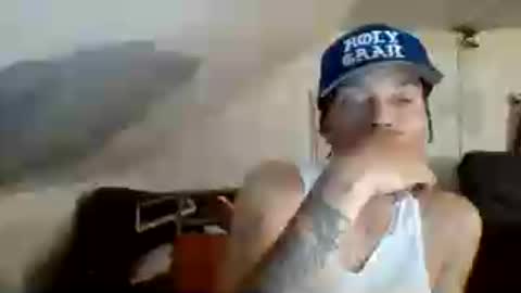 Snapshot of dubz07 chatting on June 2026 12:52:02 AM dubz07 online show from June 2026 12:52:02 AM