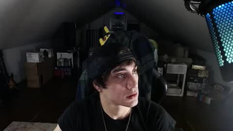 NotYourAverageTwink online show from April 2026 06:27:01 AM