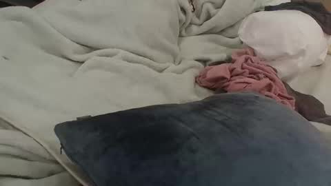 Snapshot of dudebrocuz69 chatting on November 2025 09:42:02 PM Dude online show from November 2025 09:42:02 PM