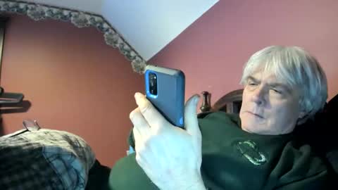 Doug online show from December 2025 10:37:01 PM