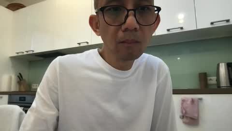 Duke Dick Asian online show from March 2026 06:37:01 AM
