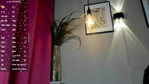 dulce__fiore07 online show from November 2025 12:22:01 PM