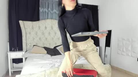 Dulce Alexandra online show from April 2026 01:45:01 AM