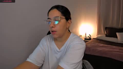 Snapshot of dulce_brithany chatting on September 2025 12:05:01 PM dulce brithany online show from September 2025 12:05:01 PM