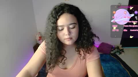 Snapshot of dulce_julieta_ chatting on October 2025 01:19:02 AM Dulce online show from October 2025 01:19:02 AM